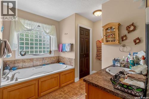 1 Telfer Bay, Prince Albert, SK 