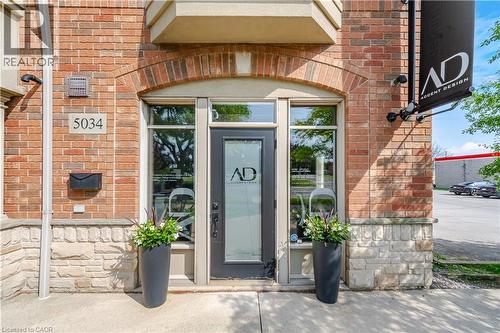 Commercial Entrance Along Fairview St - 5035 Bidwell Common, Burlington, ON - Outdoor With Exterior