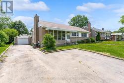 189 PRICE AVENUE  Welland (Prince Charles), ON L3C 3Y7