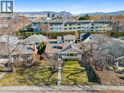 1945/1947 Bowes Street Kelowna, BC V1Y 3C2