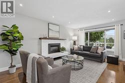 3285 FROMME ROAD  North Vancouver, BC V7K 2E1