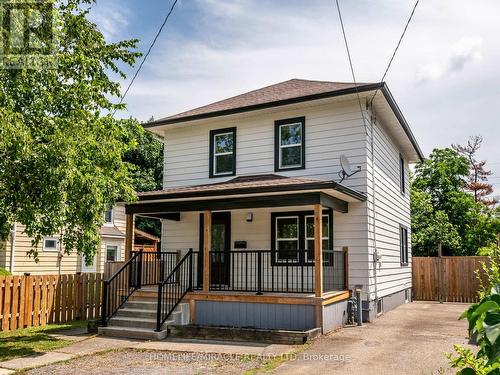 4428 HOMEWOOD AVENUE  Niagara Falls, ON L2E 4X5