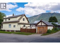 301 Third Street E Revelstoke, BC V0E 2S0
