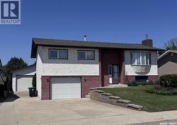 523 8th AVENUE W Biggar, SK S0K 0M0
