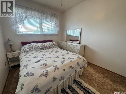 523 8Th Avenue W, Biggar, SK 