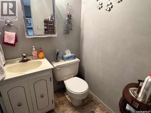 523 8Th Avenue W, Biggar, SK 