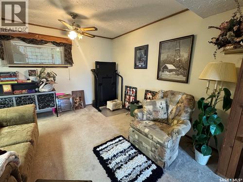 523 8Th Avenue W, Biggar, SK 