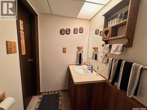 523 8Th Avenue W, Biggar, SK 