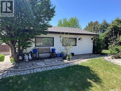 523 8Th Avenue W, Biggar, SK 
