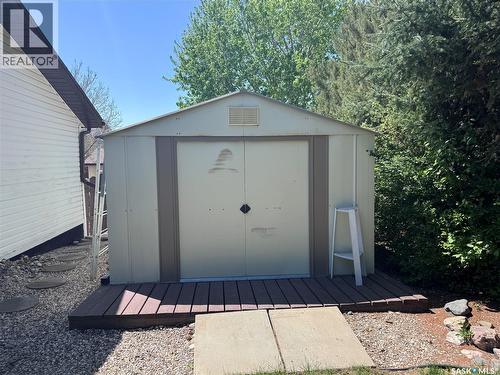 523 8Th Avenue W, Biggar, SK 