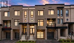 2521 CASTLEGATE CROSSING Pickering, ON L1X 0H7