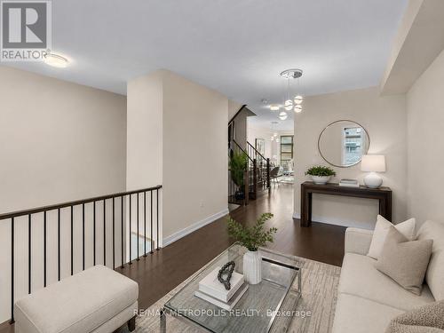 2521 Castlegate Crossing, Pickering, ON 