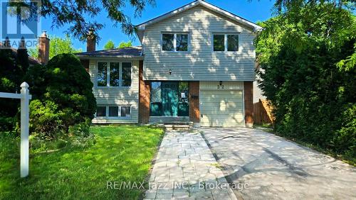22 RENFIELD CRESCENT  Whitby (Lynde Creek), ON L1P 1B4