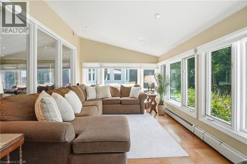 549 Ann Avenue, Burlington, ON 