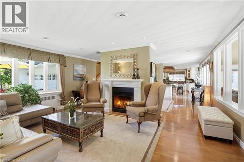 549 Ann Avenue, Burlington, ON 