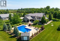 4580 CHERRY Avenue Beamsville, ON L3J 1A3