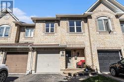 1019 CANDLEWOOD STREET Ottawa, ON K4A 5E7