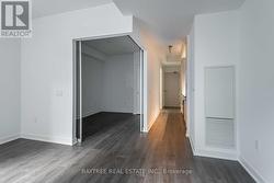 801 - 115 BLUE JAYS WAY Toronto, ON M5V 3T3