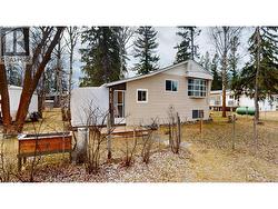 4746 Burns Avenue Canal Flats, BC V0B 1B0