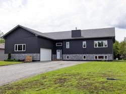 3281 Fairview Avenue  Thunder Bay, ON P7K 1E5