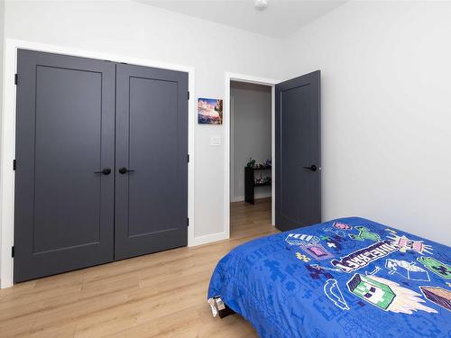 3281 Fairview Avenue, Thunder Bay, ON 