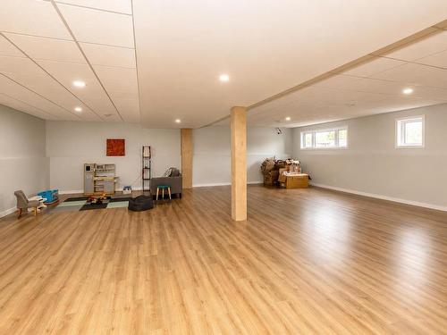 3281 Fairview Avenue, Thunder Bay, ON 