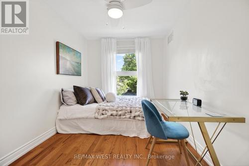 823 Hyde Road, Burlington, ON 
