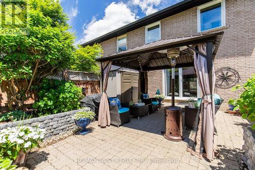 823 Hyde Road, Burlington, ON 