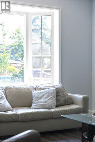 2390 Sinclair Circle, Burlington, ON 