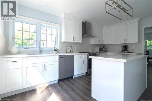 2390 Sinclair Circle, Burlington, ON 