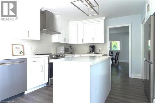 2390 Sinclair Circle, Burlington, ON 