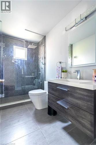 2390 Sinclair Circle, Burlington, ON 