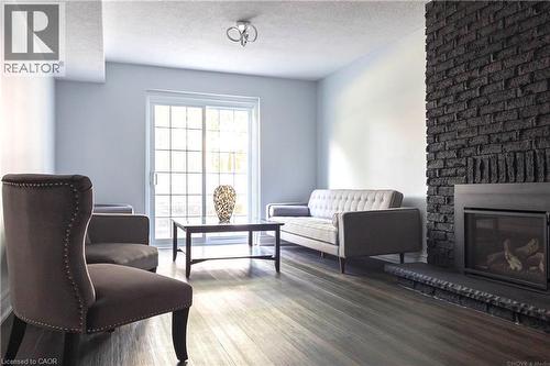 2390 Sinclair Circle, Burlington, ON 