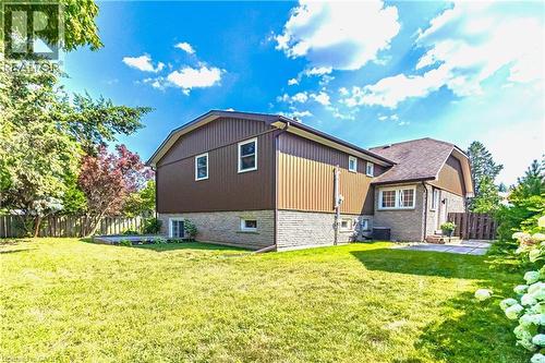 2390 Sinclair Circle, Burlington, ON 