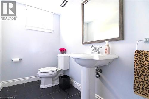 2390 Sinclair Circle, Burlington, ON 
