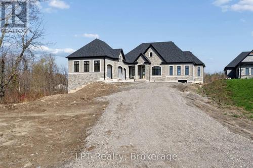 32 Ormiston Street, Clarington, ON 
