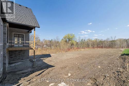 32 Ormiston Street, Clarington, ON 