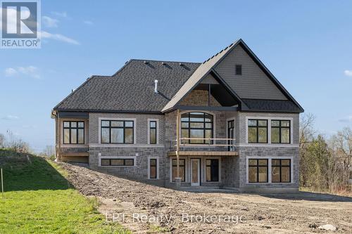 32 Ormiston Street, Clarington, ON 