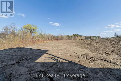 32 Ormiston Street, Clarington, ON 