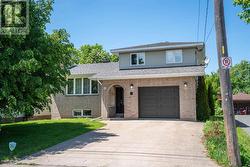 61 Knox AVE Sault Ste. Marie, ON P6B 3X8