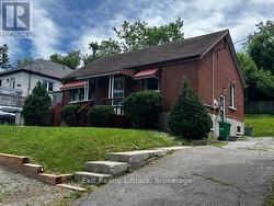 303 CADDY STREET Peterborough (Ashburnham Ward 4), ON K9H 1M2