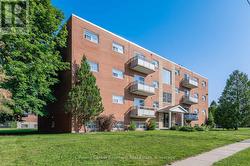 10 GLENBROOK DRIVE Guelph (Victoria North), ON N1E 1A9