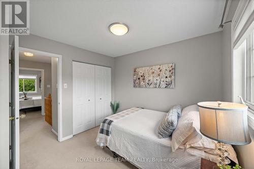 6 Folison Street, Ottawa, ON 