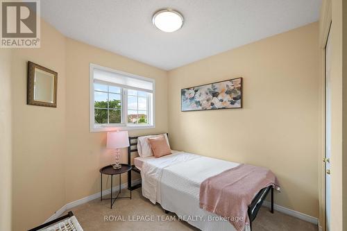 6 Folison Street, Ottawa, ON 