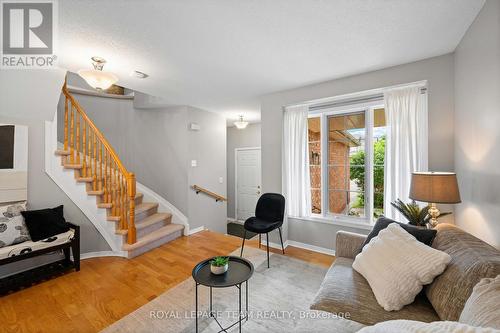 6 Folison Street, Ottawa, ON 