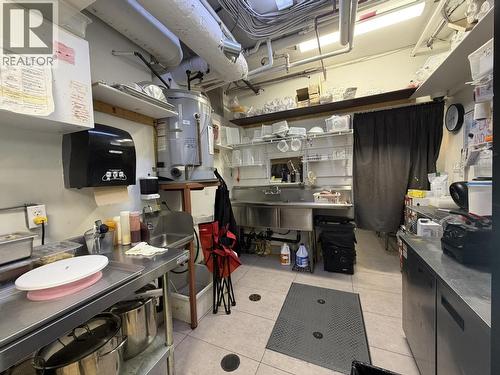 907 Denman Street, Vancouver, BC 