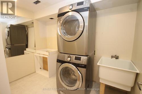 204 Dunbarton Court, Ottawa, ON 