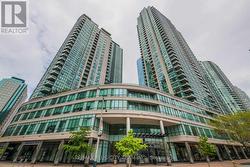2306 - 16 YONGE STREET Toronto, ON M5E 2A1
