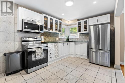 1486 Lepage Avenue, Ottawa, ON - Indoor Photo Showing Kitchen