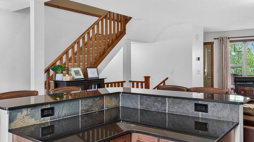 41-1000 9Th Street, Invermere, BC - Indoor